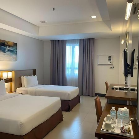 אילוילו Diversion 21 Hotel מראה חיצוני תמונה