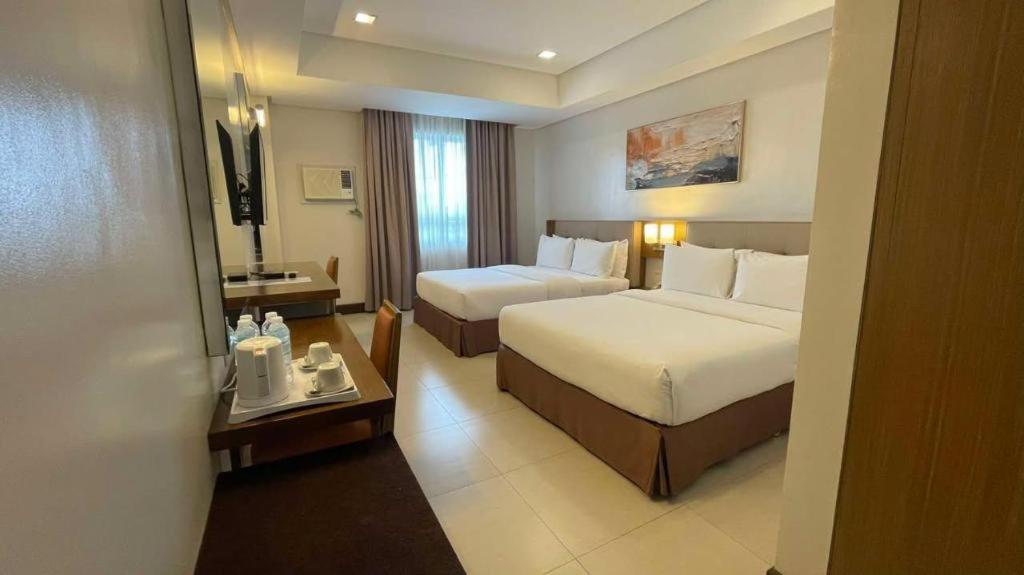 אילוילו Diversion 21 Hotel מראה חיצוני תמונה